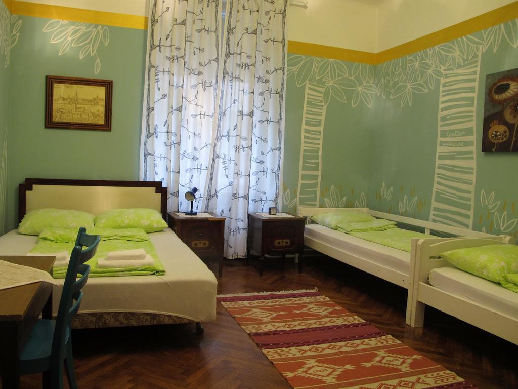 Centar Guesthouse Zagreb Exteriör bild